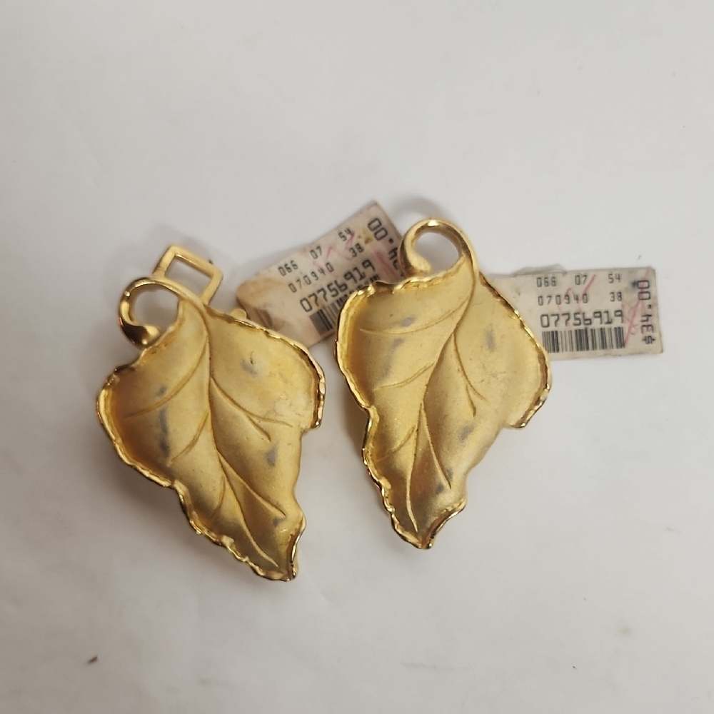 Talbots Vintage Paquette Gold Leaf Estate Sale Find